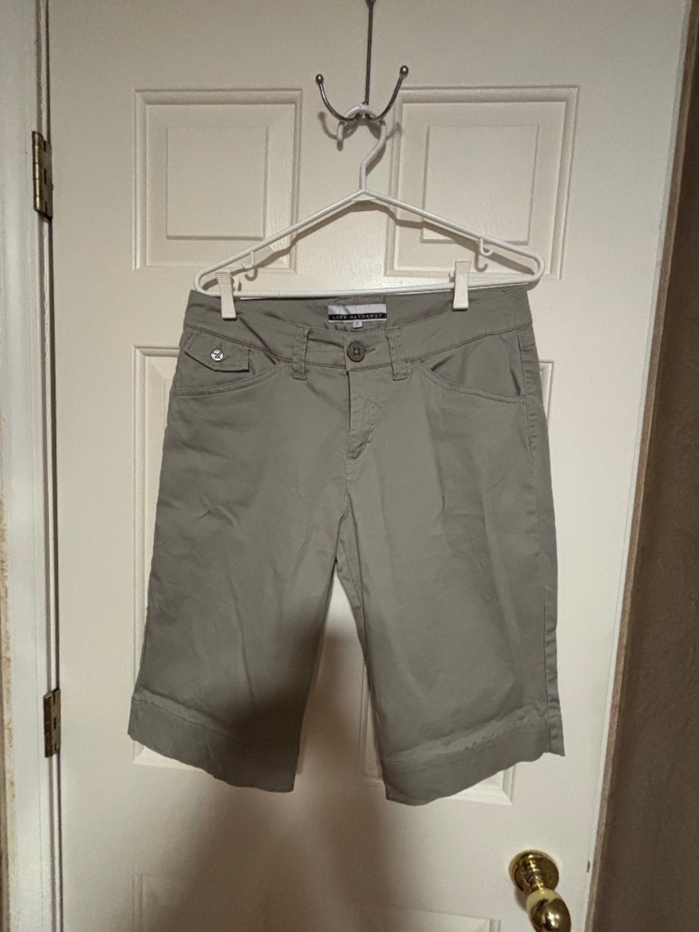 Lady Hathaway Bermuda Shorts, Size 8